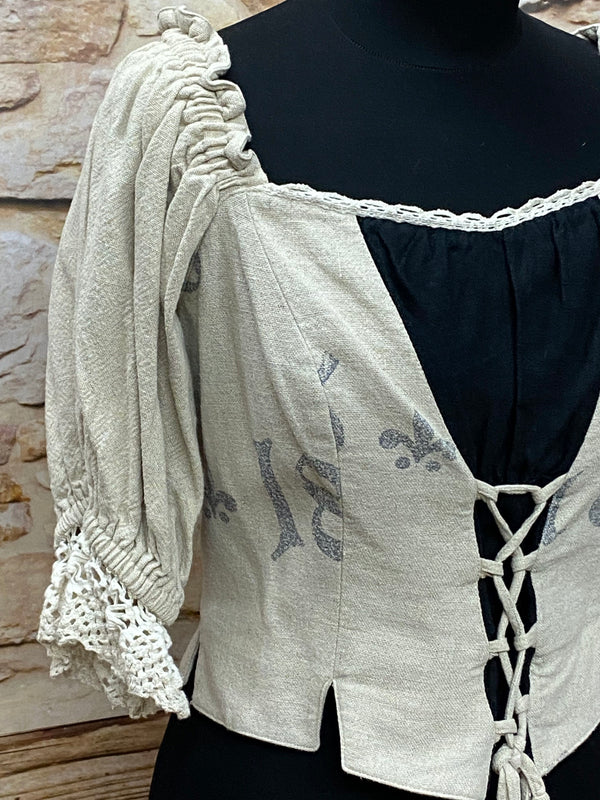 „Elegantes Trachten Oberteil Damen beige schwarz Vintage mit Spitzenärmel“