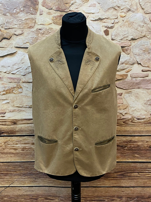„Trachtenweste Herren beige klassisch Größe 48 Vorderansicht“