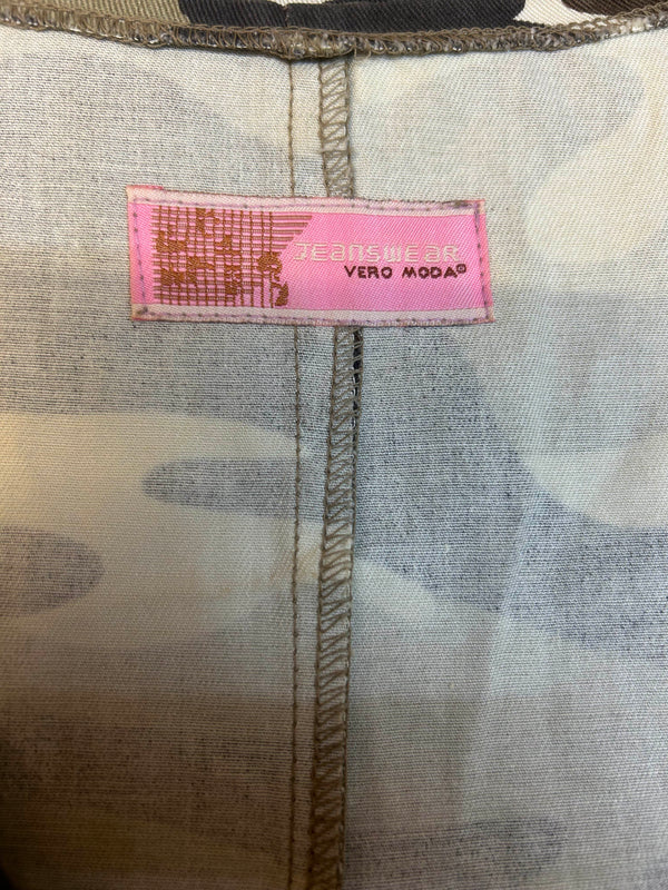 Camo-Tanktop Gr. 42 (fällt eher wie 40)