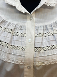 Vintage Bluse mit Spitzenbesatz, Weiß – Größe 46