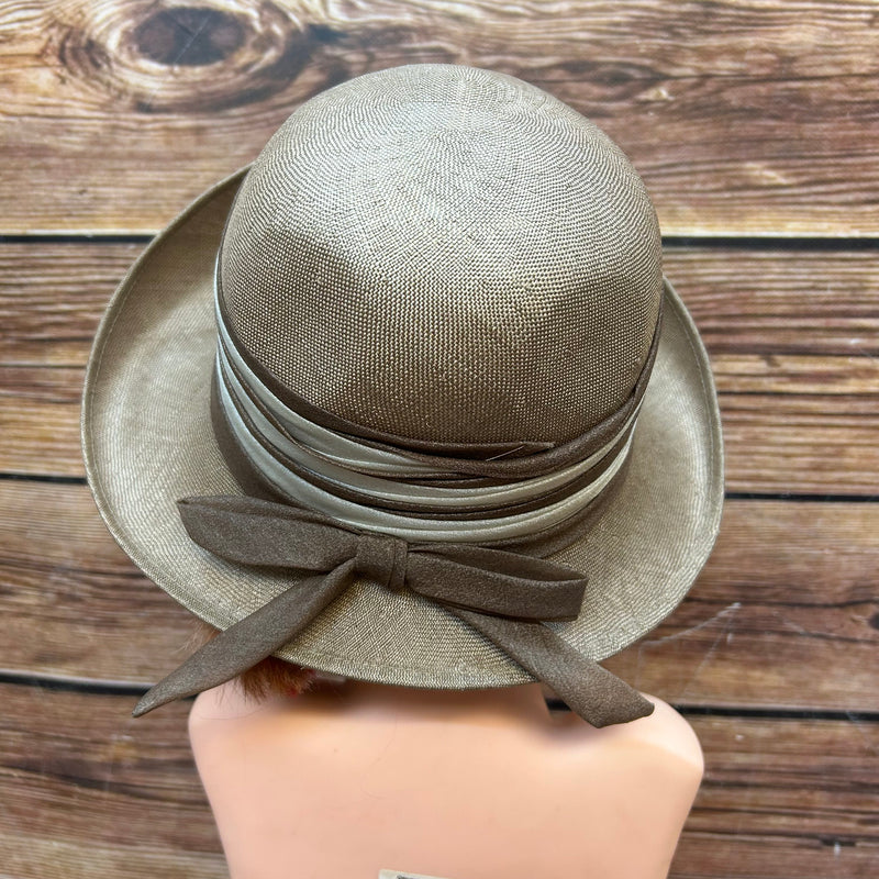 Eleganter handgefertigter Vintage-Hut – Größe 56