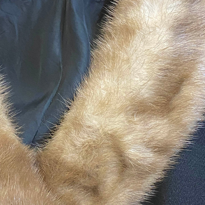 Elegantes Vintage Damen-Kostüm im 50er Jahre Stil Größe 46