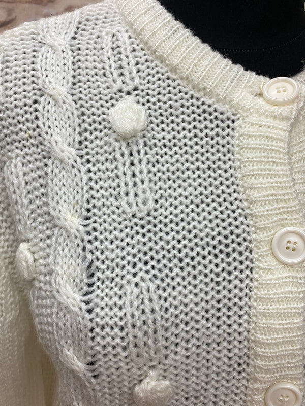 Vintage Damenstrickjacke Gr.40, creme