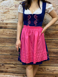 Vintage Dirndl mit Schürze aus den 70er Jahren Gr.36