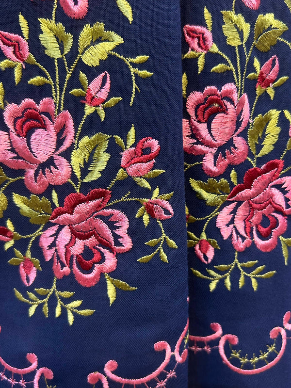 Besticktes Vintage Dirndl 3-teilig | Gr. 44 – Dunkelblau & Rosa