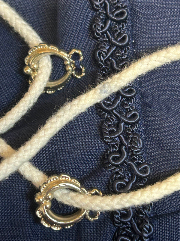 Besticktes Vintage Dirndl 3-teilig | Gr. 44 – Dunkelblau & Rosa