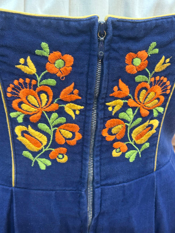 Vintage Dirndl 3-teilig, Stickerei | Gr. 38/40 – Blau & Gelb