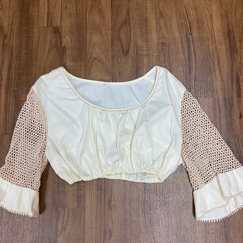 Vintage Dirndlbluse Gr.48 in creme