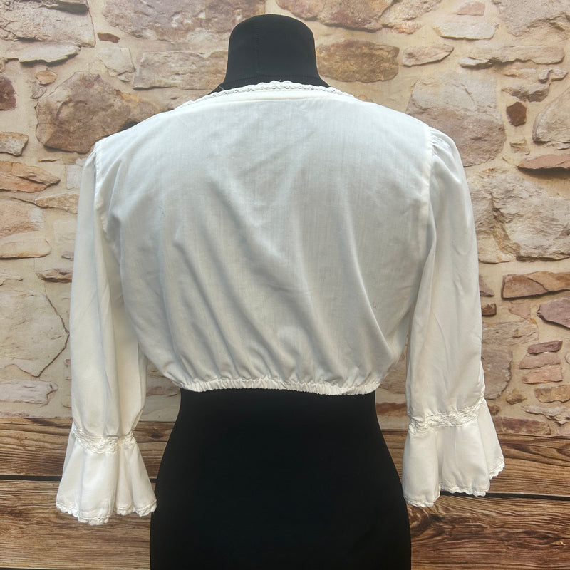 Vintage Dirndlbluse Weiß – Gr. 40
