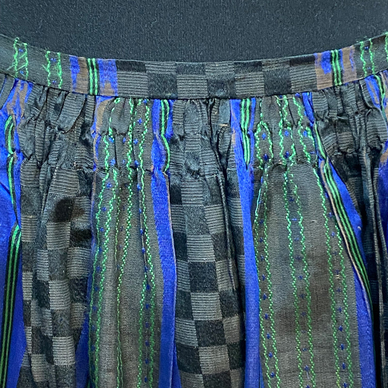 Dirndlschürze Trachtenschürze mittellang Secondhand 74 cm