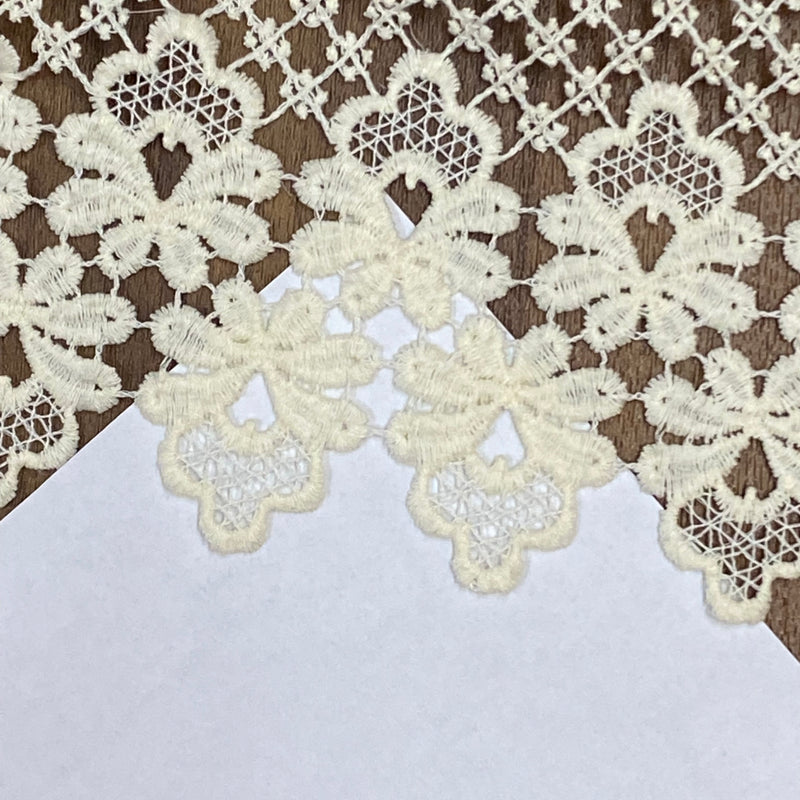 Dirndl-Schürze Damen – Creme (gelblich), 66 cm, mit Spitze, Baumwoll-Mischgewebe, vintage