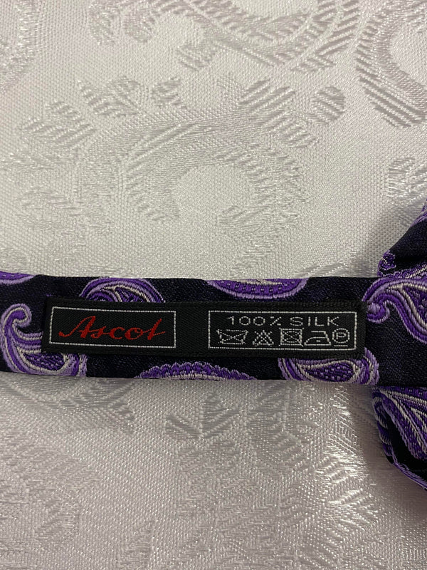 Vintage-Fliege mit Paisley-Muster