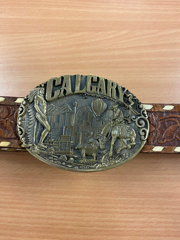 Western-inspirierter Vintage-Gürtel mit Calgary-Schnalle - Echtleder