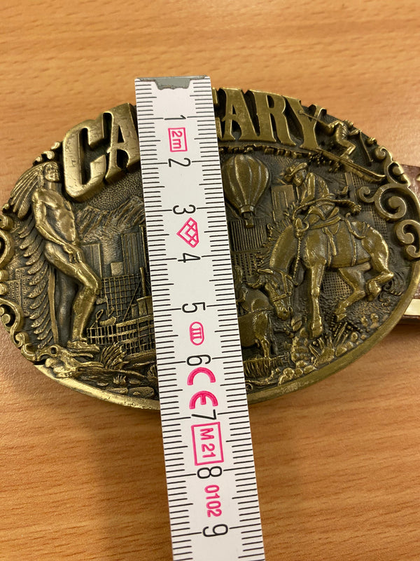 Western-inspirierter Vintage-Gürtel mit Calgary-Schnalle - Echtleder