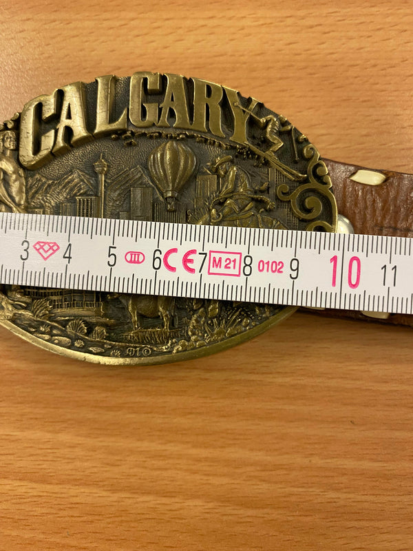 Western-inspirierter Vintage-Gürtel mit Calgary-Schnalle - Echtleder