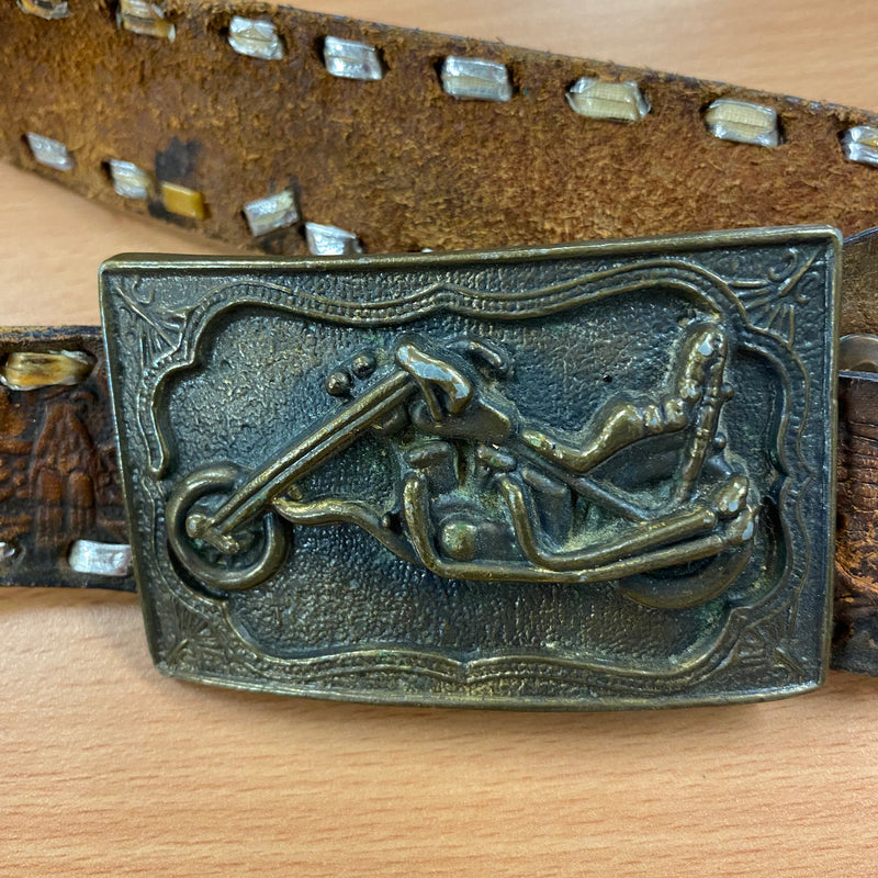 Vintage Leder-Gürtel mit Motorrad-Motivschnalle
