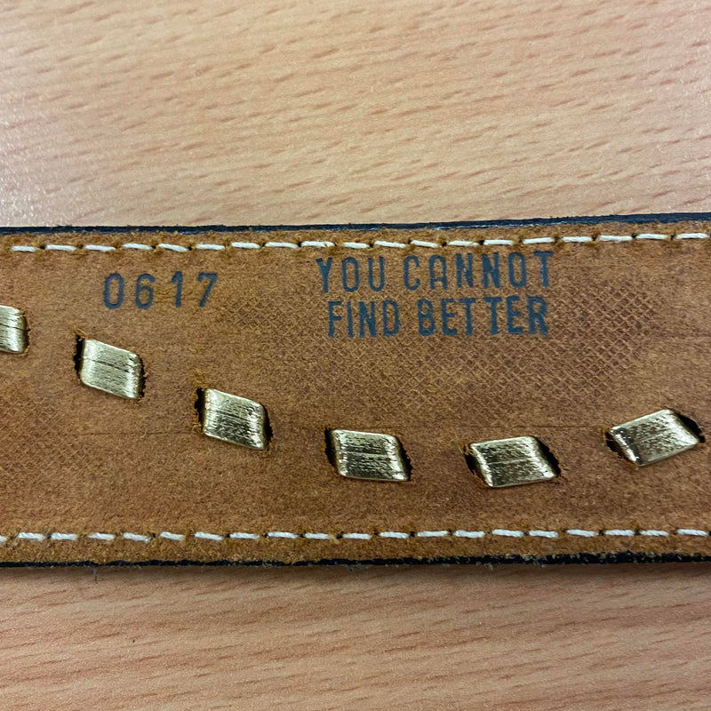 Vintage-Ledergürtel mit floral verzierter Schnalle
