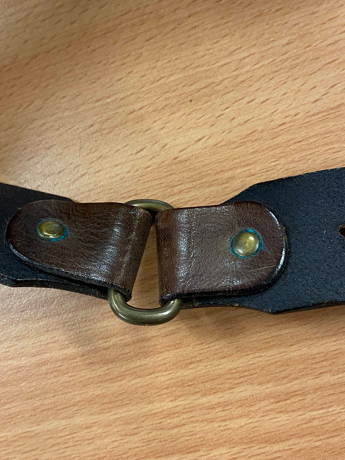 Vintage-Leder-Gürtel mit markanter Schnalle und Adlermotiv
