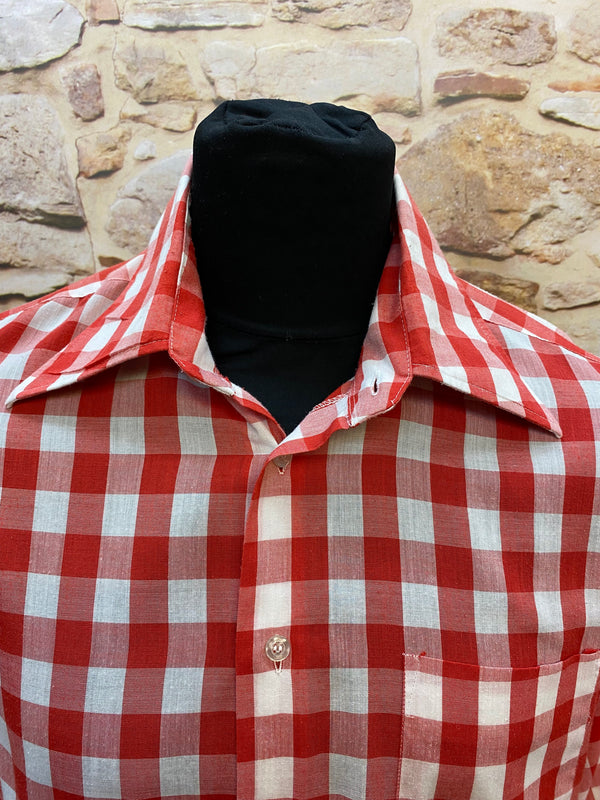 Vintage Karohemd von European Classics – Rot-Weiß