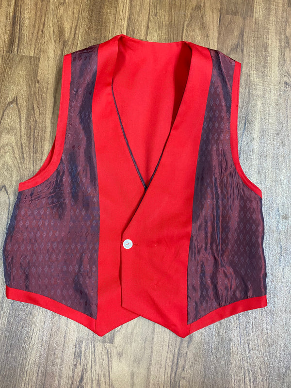 Kleine Vintage Weste rot mit dunklen Reverskragen zweireihig, Gr.44