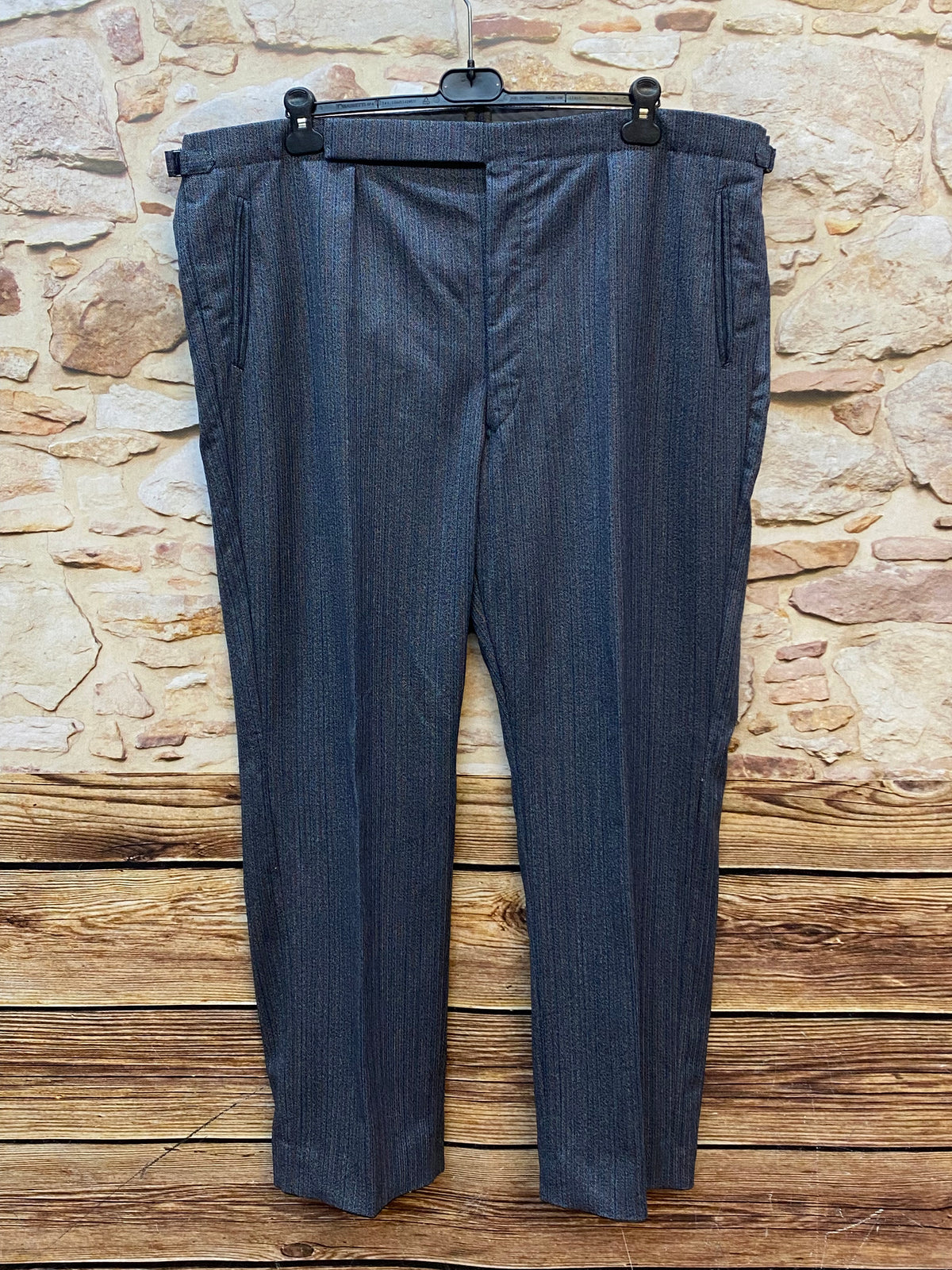 Pantalon homme vintage bleu foncé à rayures années 90 taille 62