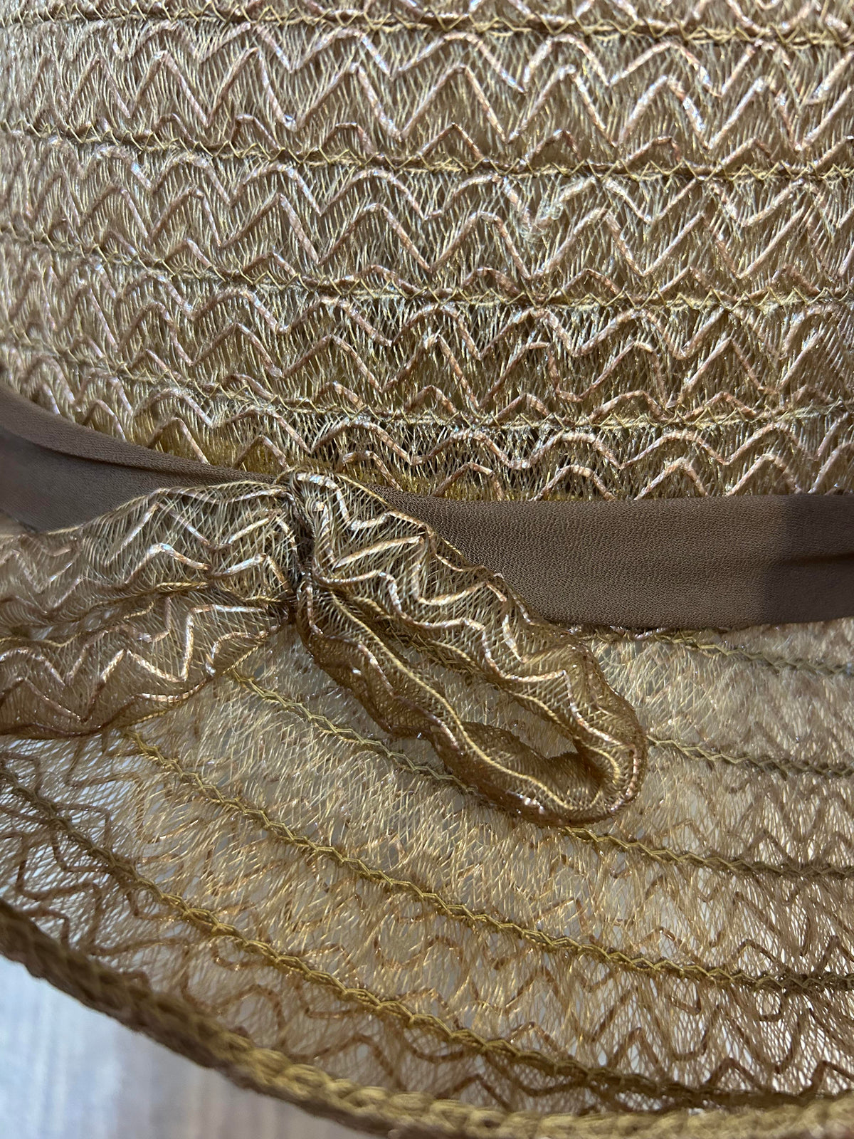 Vintage Damenhut mit Schleife – Gr. 55 – Ein Hauch von Eleganz