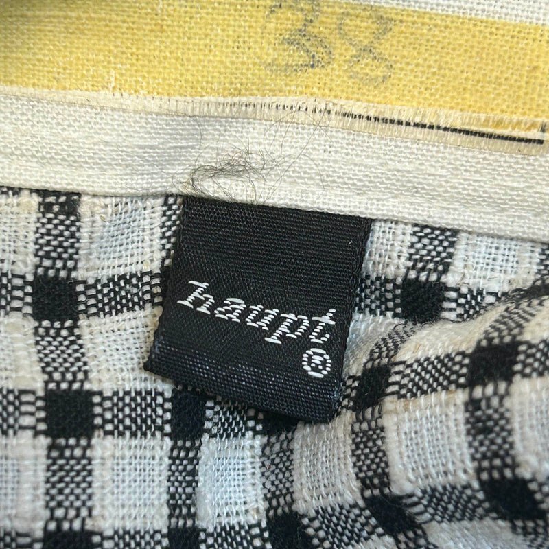 „Vintage Hemd Herren 1970er kariert schwarz weiß Frontansicht“