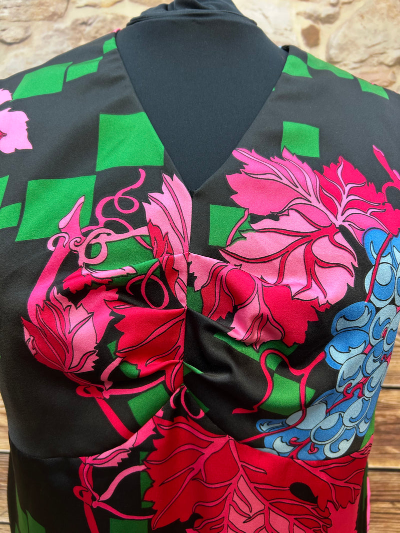 Original Vintage Kleid mit Weinreben-Print – Gr. 52