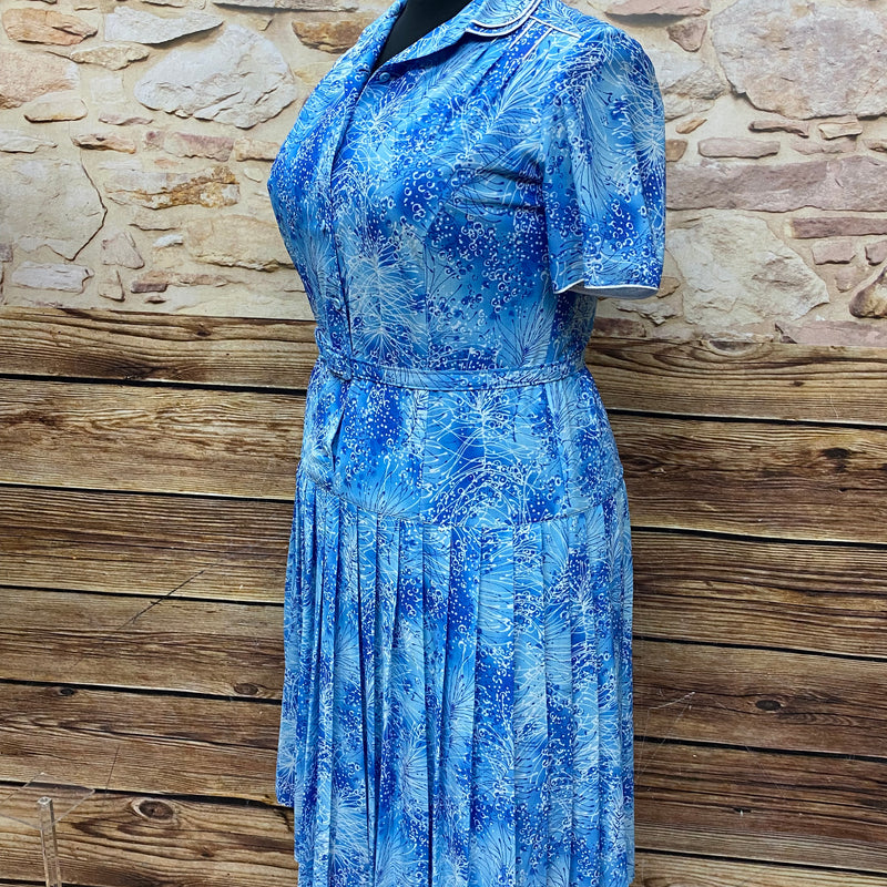 Vintage-Kleid in leuchtendem Blau, Größe 48