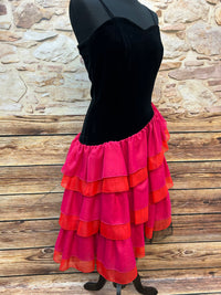 Vintage-Kleid Gr. 38 - Eine Pracht in Samt und Volants