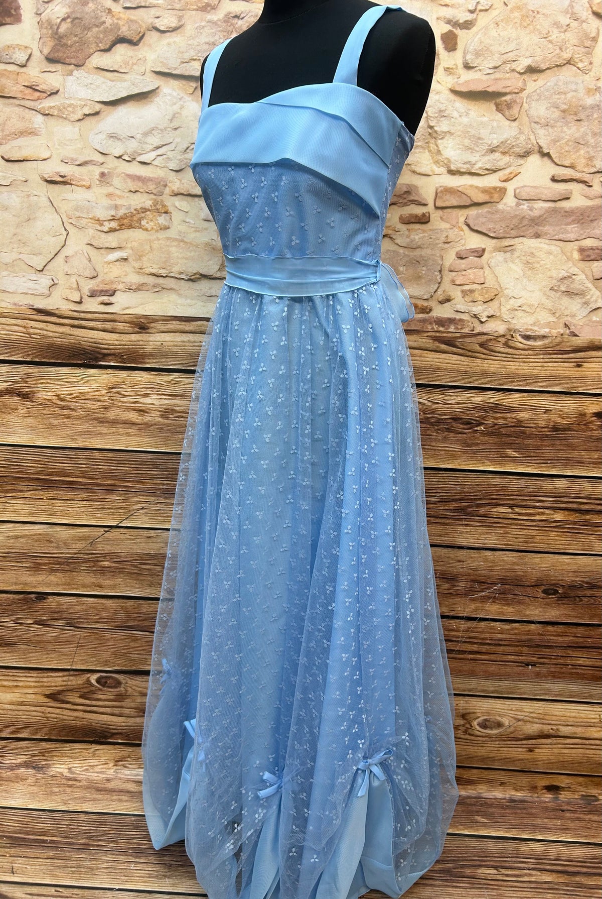 Hellblaues Tüll-Abendkleid