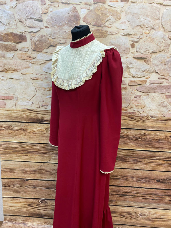 Elegantes Vintage-Kleid in Bordeauxrot mit Spitzenbesatz – Größe 38