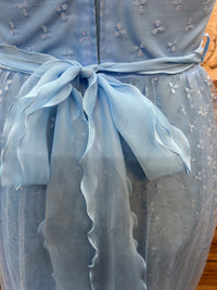 Hellblaues Tüll-Abendkleid