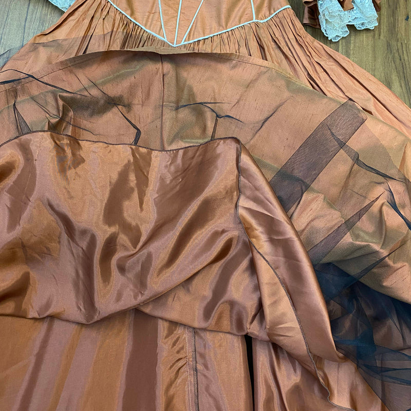 Vintage-Kleid aus den 1980er Jahren