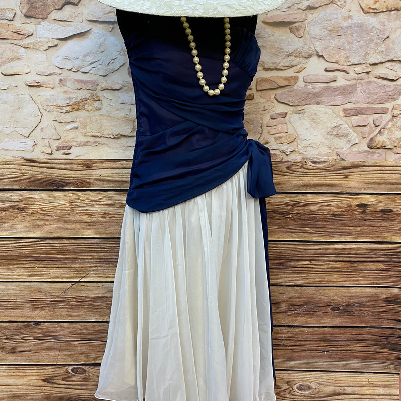 Elegantes 4-teiliges Vintage Outfit von Toison d'Or Gr.34