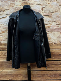Schwarze Vintage Lackjacke Gr.38 im Stil der 90er