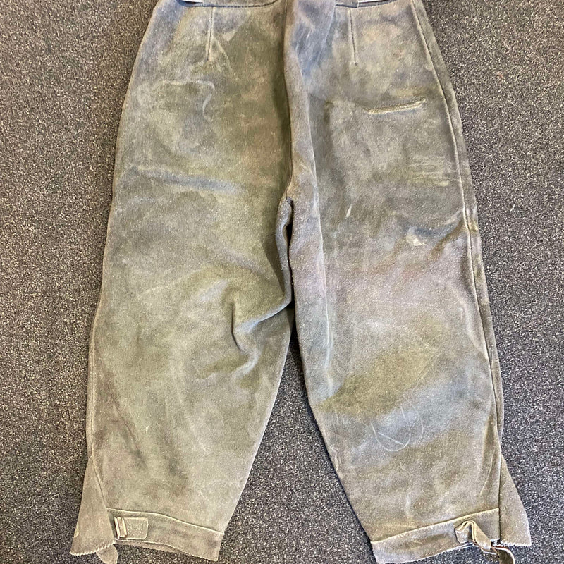 Robuste Vintage Kniebundlederhose in Grau – Größe S