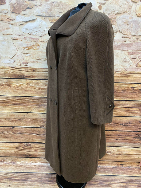 Vintage Damenmantel aus Schurwolle und Angora, Braun – Größe 50