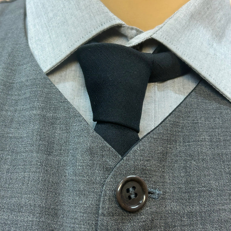 Komplett-Outfit im Peaky Blinders Stil – Gr. 54 (mit Krawatte & Schiebermütze)