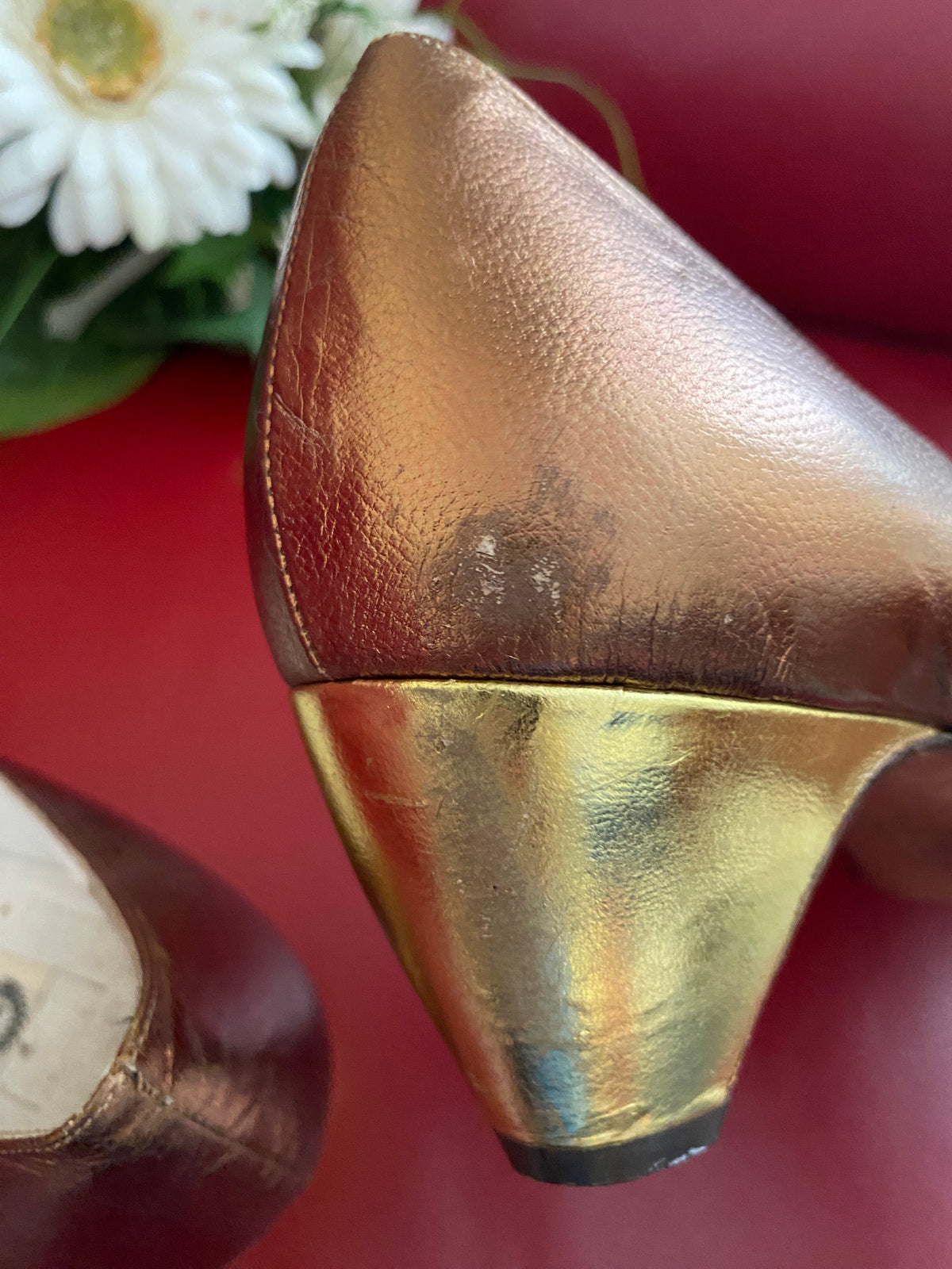 Vintage Metallic Pumps in Kupfer und Gold von Pollini Gr.39