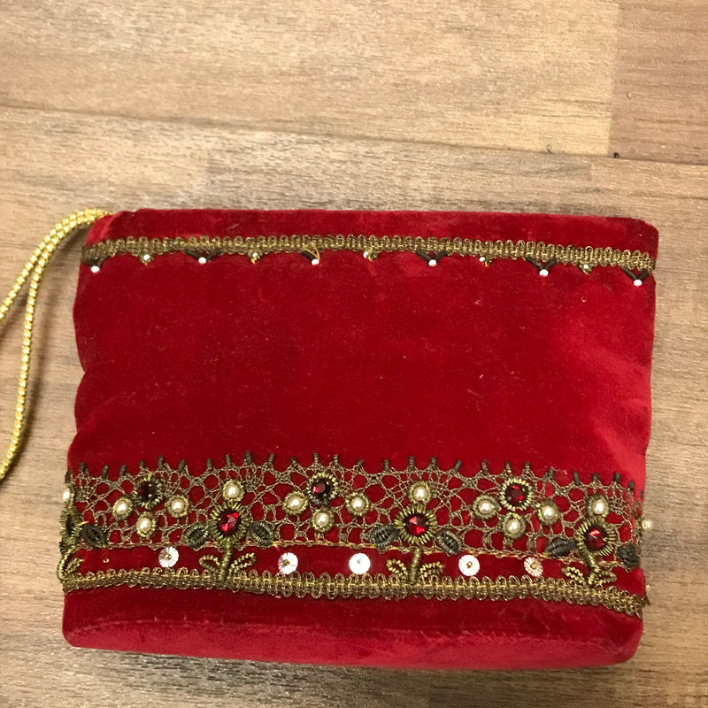 Antike kAntike kleine Handtasche aus Samt in rot