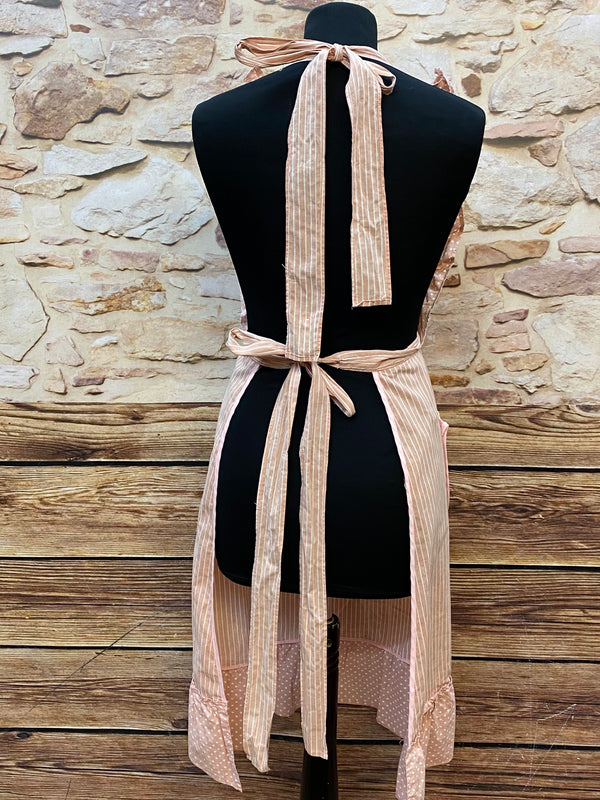 Vintage Rüschen-Schürze in Rosa/Beige (1980er)