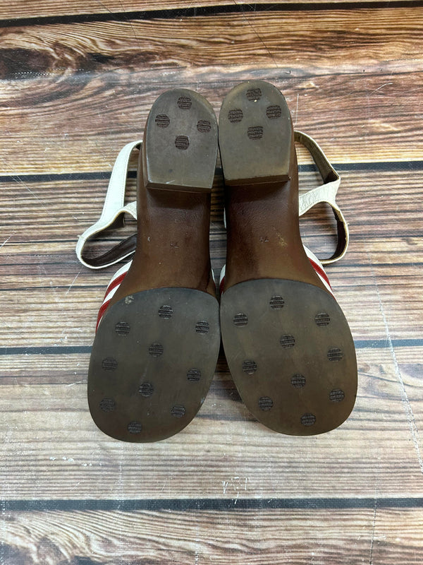 Vintage Sandaletten „Young Style“ – Größe 7,5 (ca. 38 EU)
