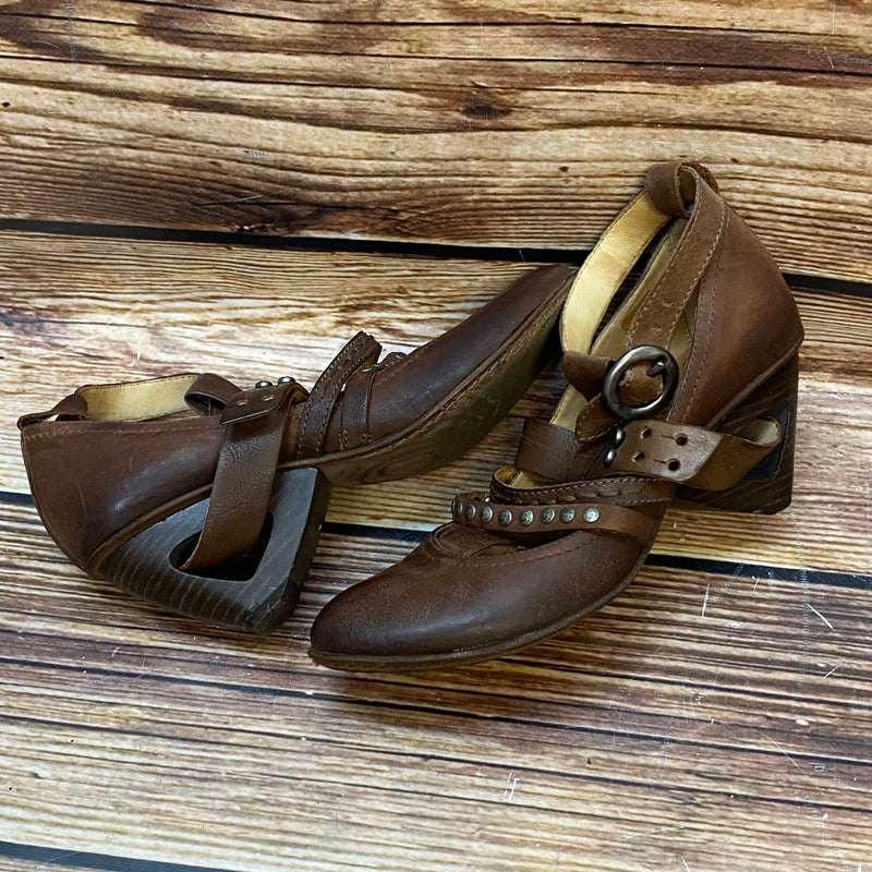 Unikate Steampunk Damen-Schuhe aus Echtleder