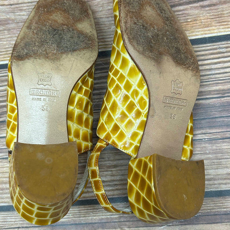 Extravagant und einzigartig: Gelbe Vintage Slingback Damen Schuhe in Gr. 38