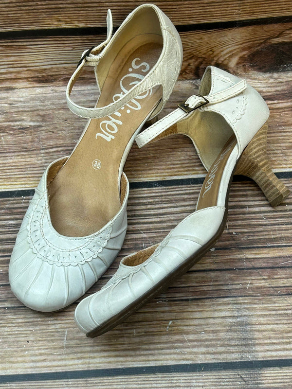 Vintage-Schuhe Riemchen-Pumps aus Leder – Größe 38, Ansicht 2