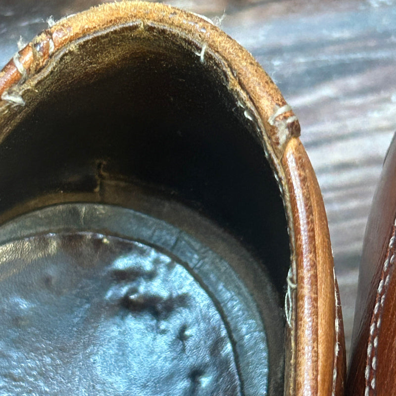 ChatGPT:  Cognac-braune Vintage Lederschnürer – Gr. 7 ½ (≈ EU 41)