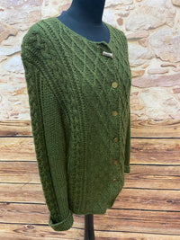Vintage Strickjacke in Dunkelgrün mit Zopfmuster – Größe 44