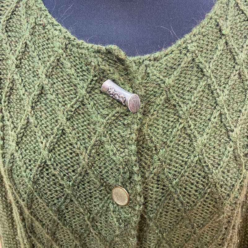 Vintage Strickjacke in Dunkelgrün mit Zopfmuster – Größe 44
