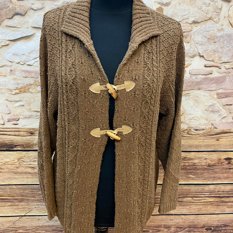 Braune Vintage-Strickjacke von K&L Ruppert mit Zopfmuster und Knebelverschluss Größe 38